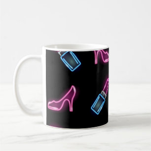 ファッションパターンとネオンアイコン。 コーヒーマグカップ