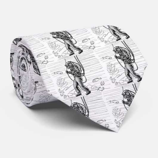 ファッション:  人:  タイ (ロール)