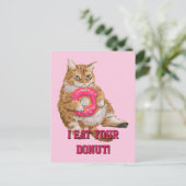 ファットキャッ食べトのフロステッドドーナツ – パーソナライズされた ポストカード (スタンド正面)