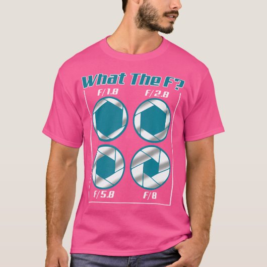 ファニー・ワット・ザ・エフ・フォトグラフィー・カメラ・フォーカスTシャツ Tシャツ (正面)