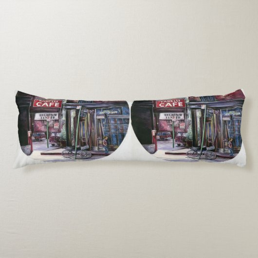 ファネリのチャーム、ニューヨーク市、ソーホー、ニューヨーク ボディピロー (正面)