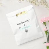 ファビュラス アンド グラデュエーション セレブレーション ティアラ パーティー フェイバーバッグ (封をした状態)