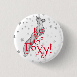 ファブラスフォキシ50th誕生日白黒レッドキツネ 缶バッジ