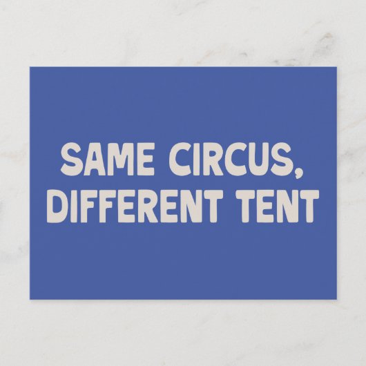 ファミリおもしろい引用文私たちは新しいアドレス青を移動 ポストカード (正面)