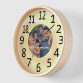 ファミリパーソナライズされたフォトイエロースワール時計 壁時計 (傾斜)