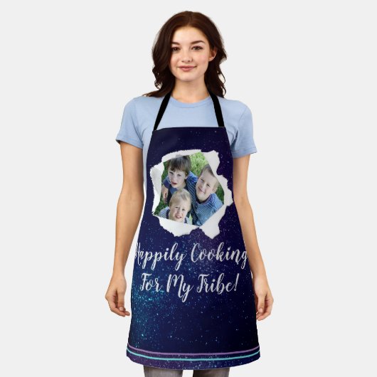 ファミリパーソナライズされたフォト紙パンチ穴 エプロン (着用した状態)