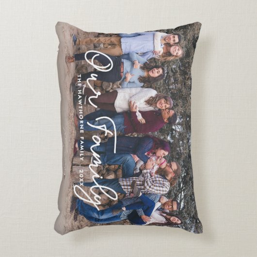 ファミリースクリプト文字オーバーレイ可愛い写真 アクセントクッション (正面(垂直))