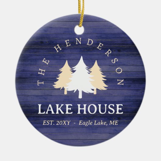 ファミリーネームレイクハウスパインツリーウッドパーソナライズされた セラミックオーナメント (正面)