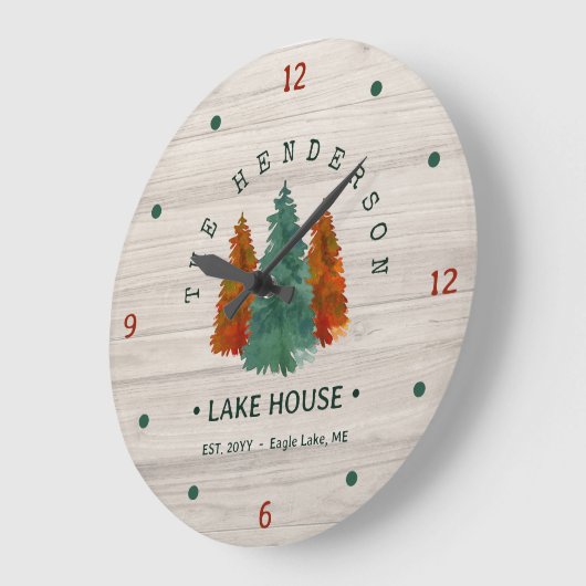 ファミリーネームレイクハウスパインツリーウッドパーソナライズされた ラージ壁時計 (傾斜)