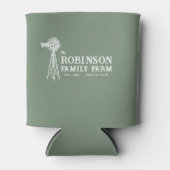 ファミリーネーム素朴ファームウィンドミルセージグリーン 缶クーラー (正面)