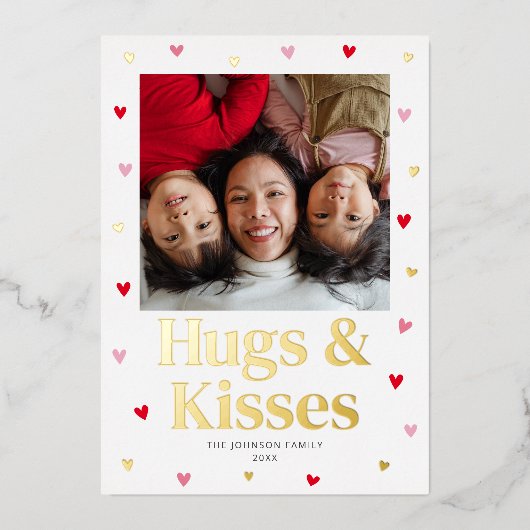 ファミリーハグ&キスラブバレンタインレッド金ゴールド 箔シーズンカード (正面)