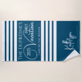 ファミリーバケーションパーソナライズされたブルー ビーチタオル (正面)