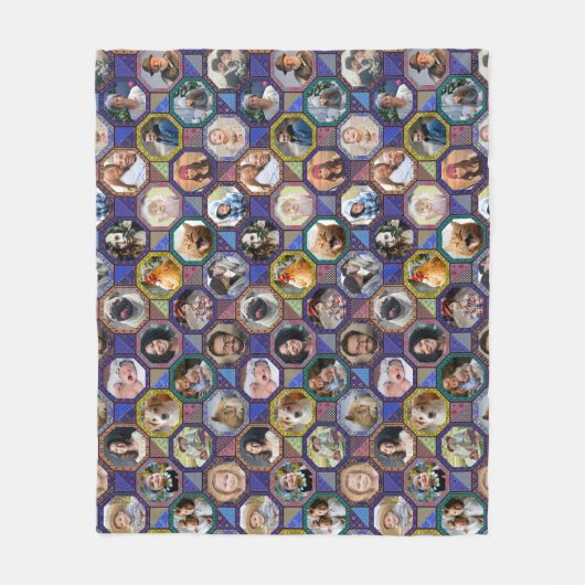 ファミリーフォトコラージュダークキルトルック28写真 フリースブランケット (正面)