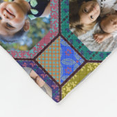 ファミリーフォトコラージュダークキルトルック28写真 フリースブランケット (角)