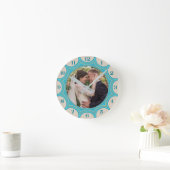 ファミリーフォトトロピカルビーチ日が差すこと パーソナライズされた ラウンド壁時計 (ホーム)