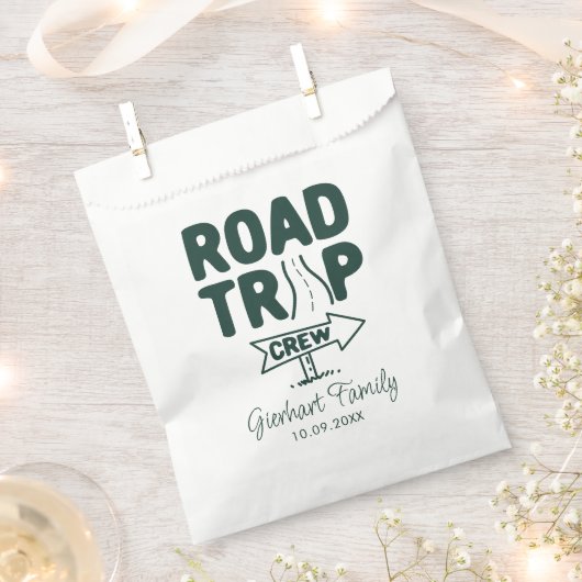 ファミリーロードトリップRVキャンパーバケーション フェイバーバッグ (クリップ留めされた状態)