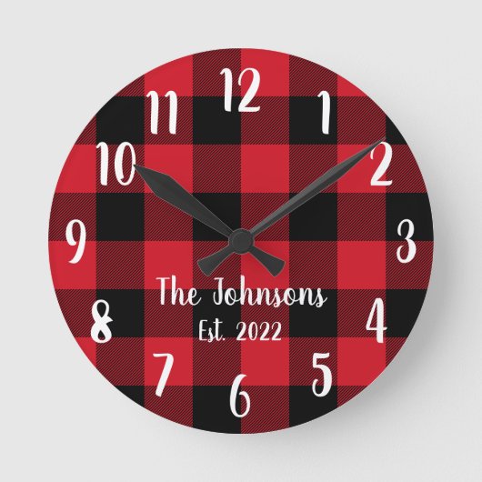 ファミリー名レッドバッファロープレイド ラウンド壁時計 (正面)