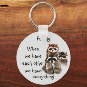 ファミリー感動的引用文おもしろいラクーン動物 キーホルダー (正面)