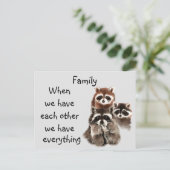 ファミリー感動的引用文おもしろいラクーン動物 ポストカード (スタンド正面)