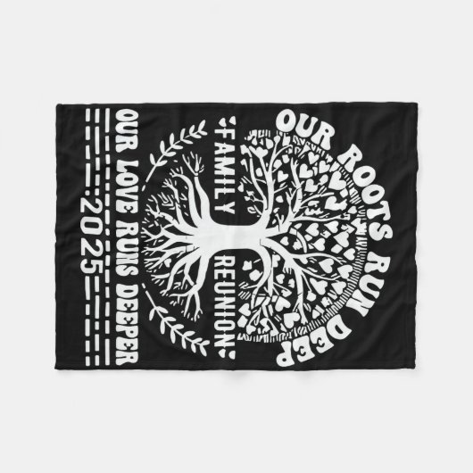 ファミリー懇親会2025私たちのルーツ深い私たちの愛Ru フリースブランケット (正面(横))