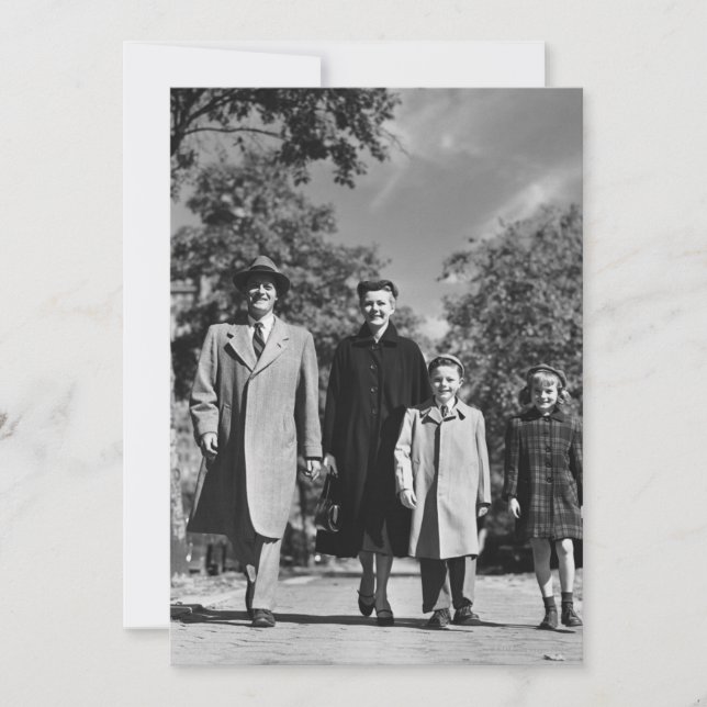 ファミリー歩く (正面)