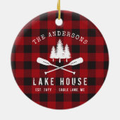 ファミリー素朴レイクハウスツリーズレッドバッファロープレイド セラミックオーナメント (裏面)