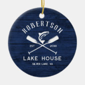 ファミリー素朴レイクハウスネイビーブルーウッドフォト セラミックオーナメント (正面)