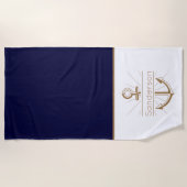 ファミリー航海のモノグラムネイビーブルー金ゴールドいかり ビーチタオル (正面)