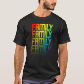 ファミリーLgbtq+レインボーゲイプライド文字フェードグラフィック Tシャツ (正面)