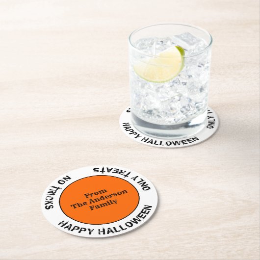ファミリ名モダンタイポグラフィハッピーハローウィン ラウンドペーパーコースター (インサイチュ)