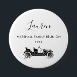 ファミリ懇親会名タグ（Vintage Car付き） 缶バッジ<br><div class="desc">このかわいいバッジは、家族の懇親会にぴったりの名札で、お土産にもな素晴らしります。イベント後のお土産です。</div>