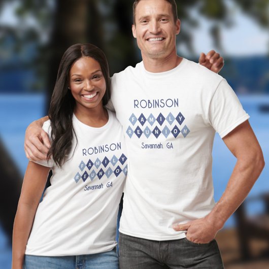 ファミリ懇親会名前をカスタムする日付場所ブルーおもしろい Tシャツ