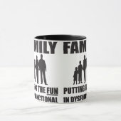 ファミリ – おもしろいの機能不全 マグカップ (中央)