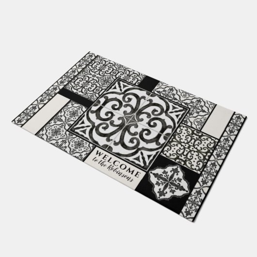 ファモダンームハウス白黒ウォーターカラーファミリー ドアマット (アングル)