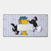 ファラルドと厄介なカラスの子供たち デスクマット (キーボード&マウス)