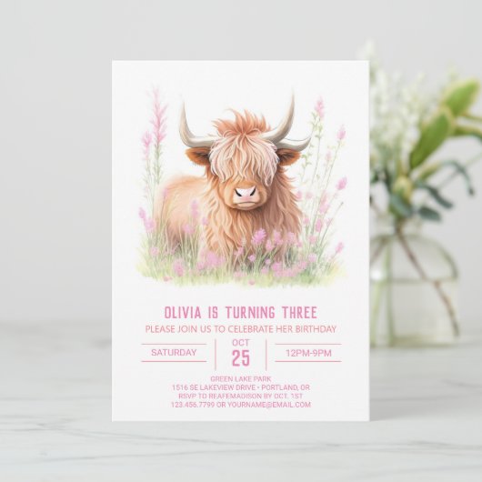 ファルミヤードおもしろいハイランドカウガール誕生日 招待状 (スタンド正面)
