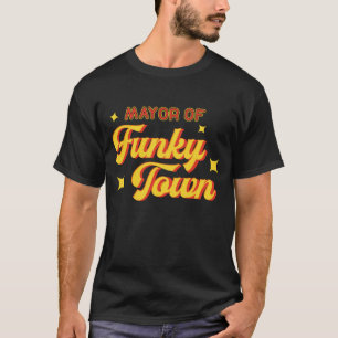 ファンキーな町の70年代のディスコのファンクのヴィンテージの市長 Tシャツ
