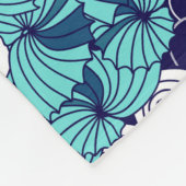 ファンキーな貝殻パターン フリースブランケット (角)