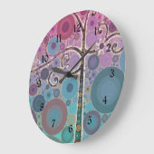 ファンキースカラフルクロールの木の円がアートをポップ・アートの表す ラージ壁時計 (傾斜)