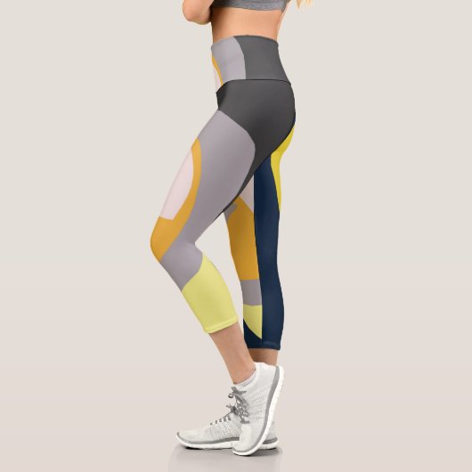 ファンキー抽象芸術ア淡い色のートパステルチャコールイエロー カプリレギンス (左)