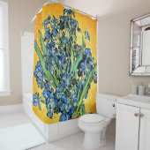 ファンゴッホ – アイリスの黄色い背景の花瓶 シャワーカーテン (インサイチュ)