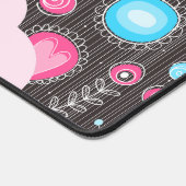 ファンシーなピンクと青のハートと花のフローラルネーム デスクマット (コーナー)