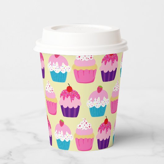 ファンシー、黄色カラフル誕生日のカップケーキ 紙コップ (左)