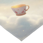 ファンタジーかわいい飛んでいる象桜 テーブルクロス (アングル)