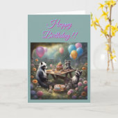 ファンタジーなアライグマの庭の誕生日パーティー カード (黄色い花)