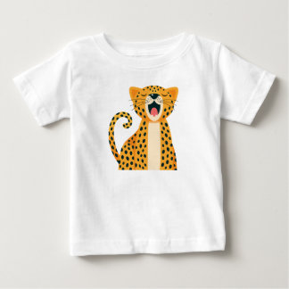 ファンタジーなサファリの動物、大きなあくびをするチーターのキャラクター ベビーTシャツ