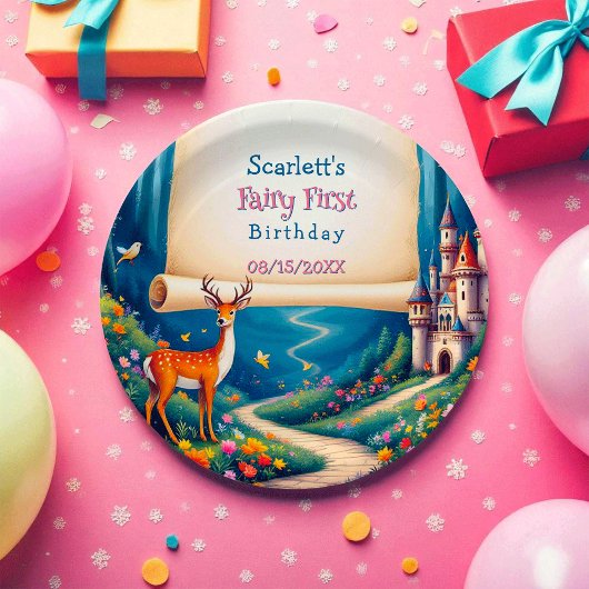 ファンタジーな森の城の妖精のファースト1歳の誕生日 ペーパープレート
