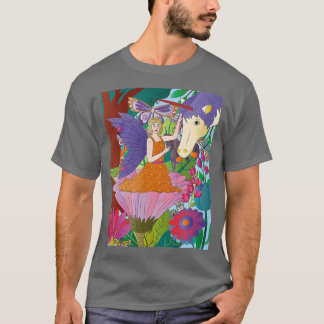 ファンタジーの妖精が一角獣に触れている間に花の中で Tシャツ
