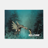 ファンタジーの森林の蒸気のドラゴンを持つかわいい妖精 ドアマット (正面)