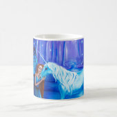 ファンタジーの芸術の妖精およびユニコーンの変形させるマグ モーフィングマグカップ (中央)